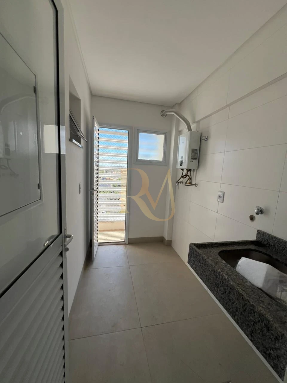 Imagens do imóveis Apartamento amplo venda ou locação novo .