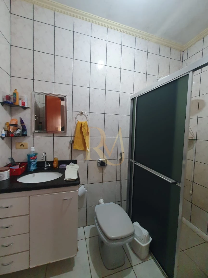 Imagens do imóveis Imóvel Amplo com 3 Quartos, Área Gourmet, Quintal e Placa Solar