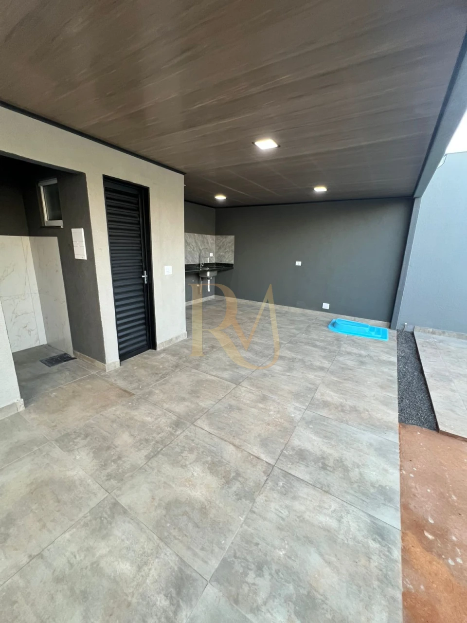 Imagens do imóveis Imóvel com piscina 2 quartos sendo 01 suíte