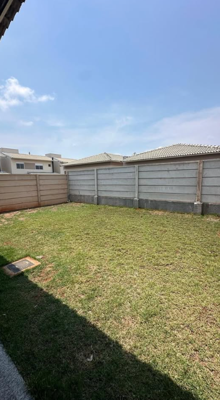 Imagens do imóveis Casa condomínio com brinquedoteca e playground