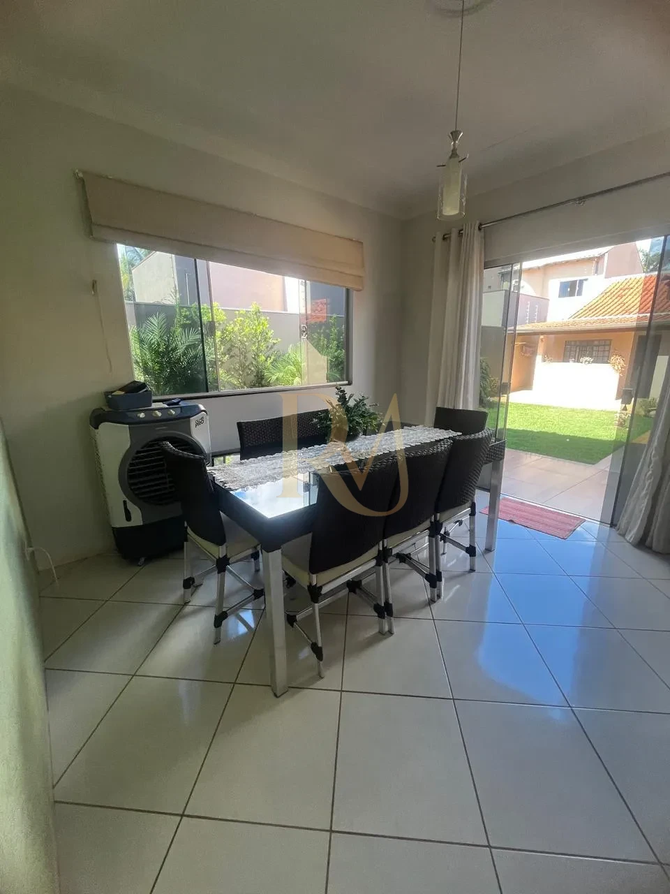 Imagens do imóveis Imovel a venda muito espacoso em media 480m2 de area