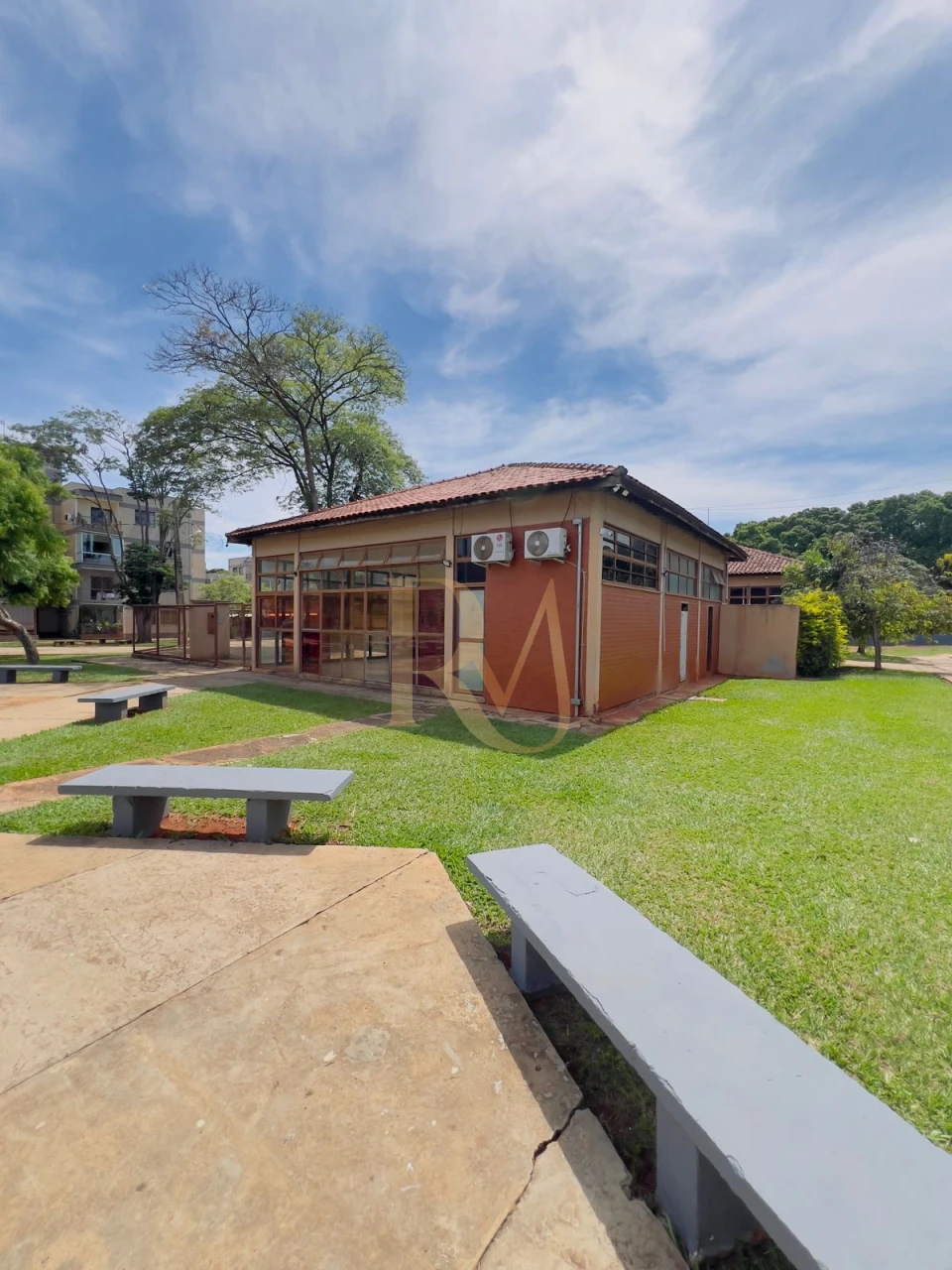 Imagens do imóveis Apartamento Térreo Flamingos - Oportunidade