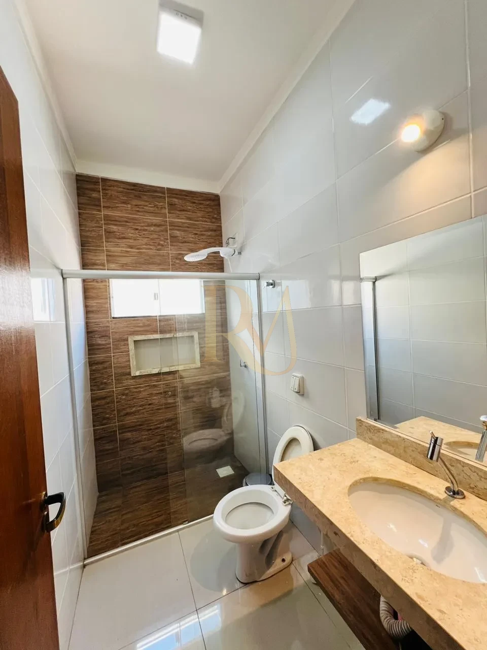 Imagens do imóveis Imovel a venda regiao do pioneiras c/ piscina