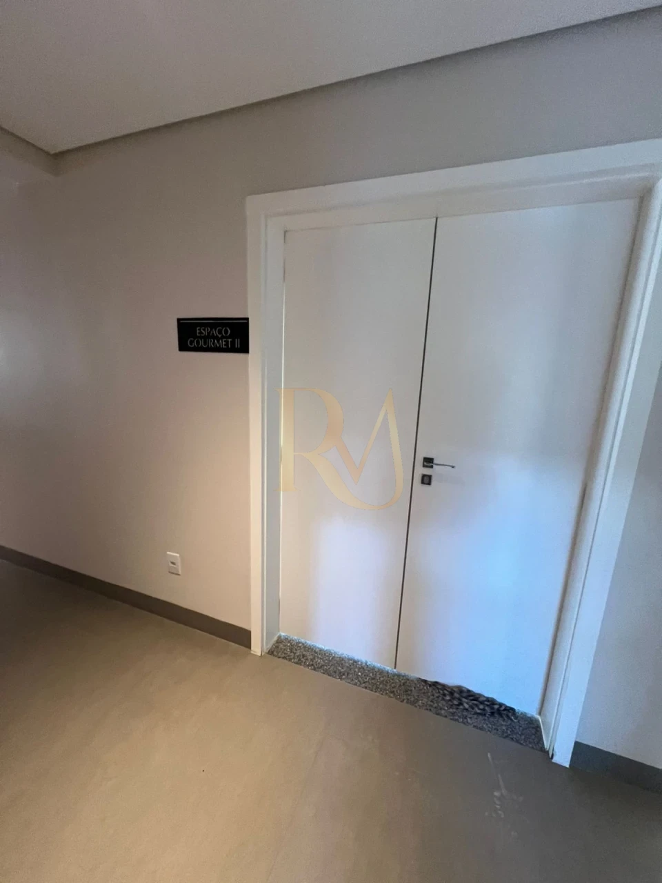 Imagens do imóveis Apartamento amplo venda ou locação novo .