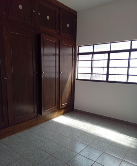 Imagens do imóveis Imóvel com área coberta e 3 Quartos