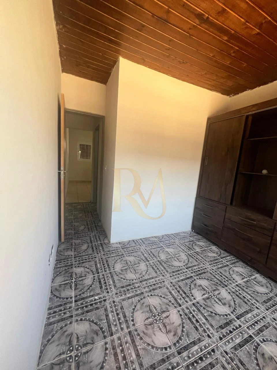 Imagens do imóveis IMOVEL A VENDA COM 03 QUARTOS E EDICULA NOS FUNDOS