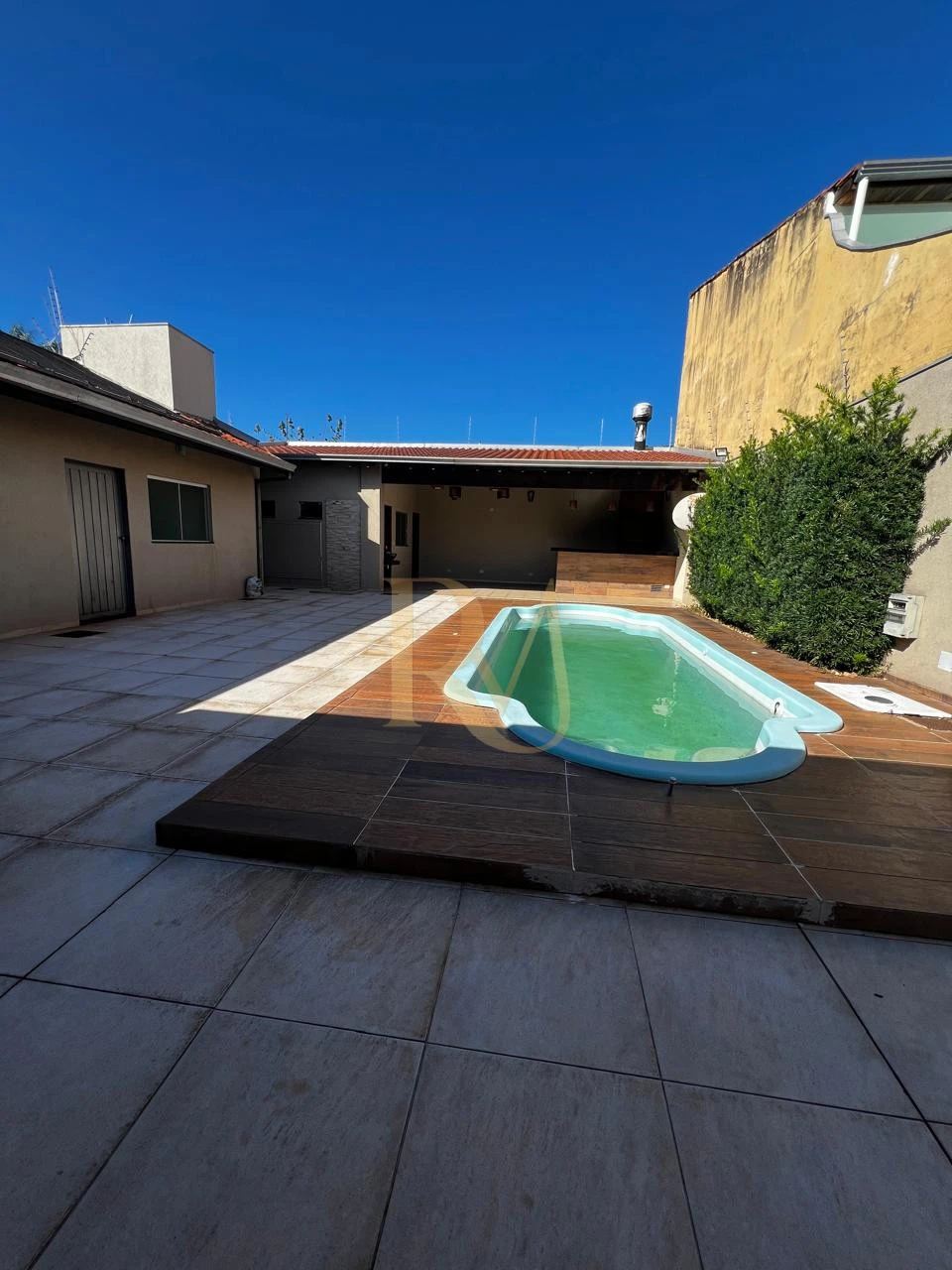 Imagens do imóveis Imóvel Completo com Piscina, Sauna, Área Gourmet e 4 Quartos