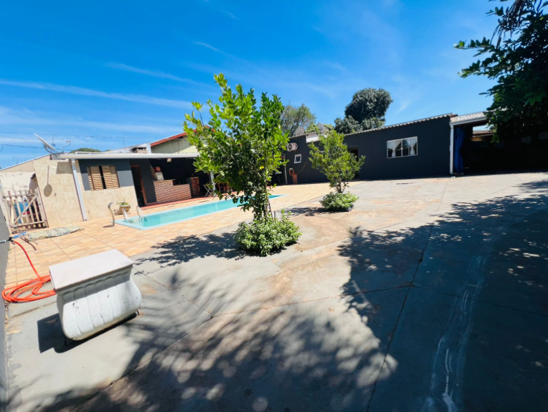 Imagens do imóveis imóvel com piscina e área gourmet