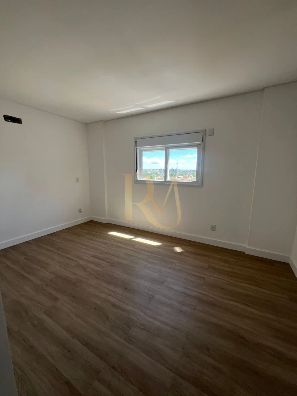 Imagens do imóveis Apartamento amplo venda ou locação novo .