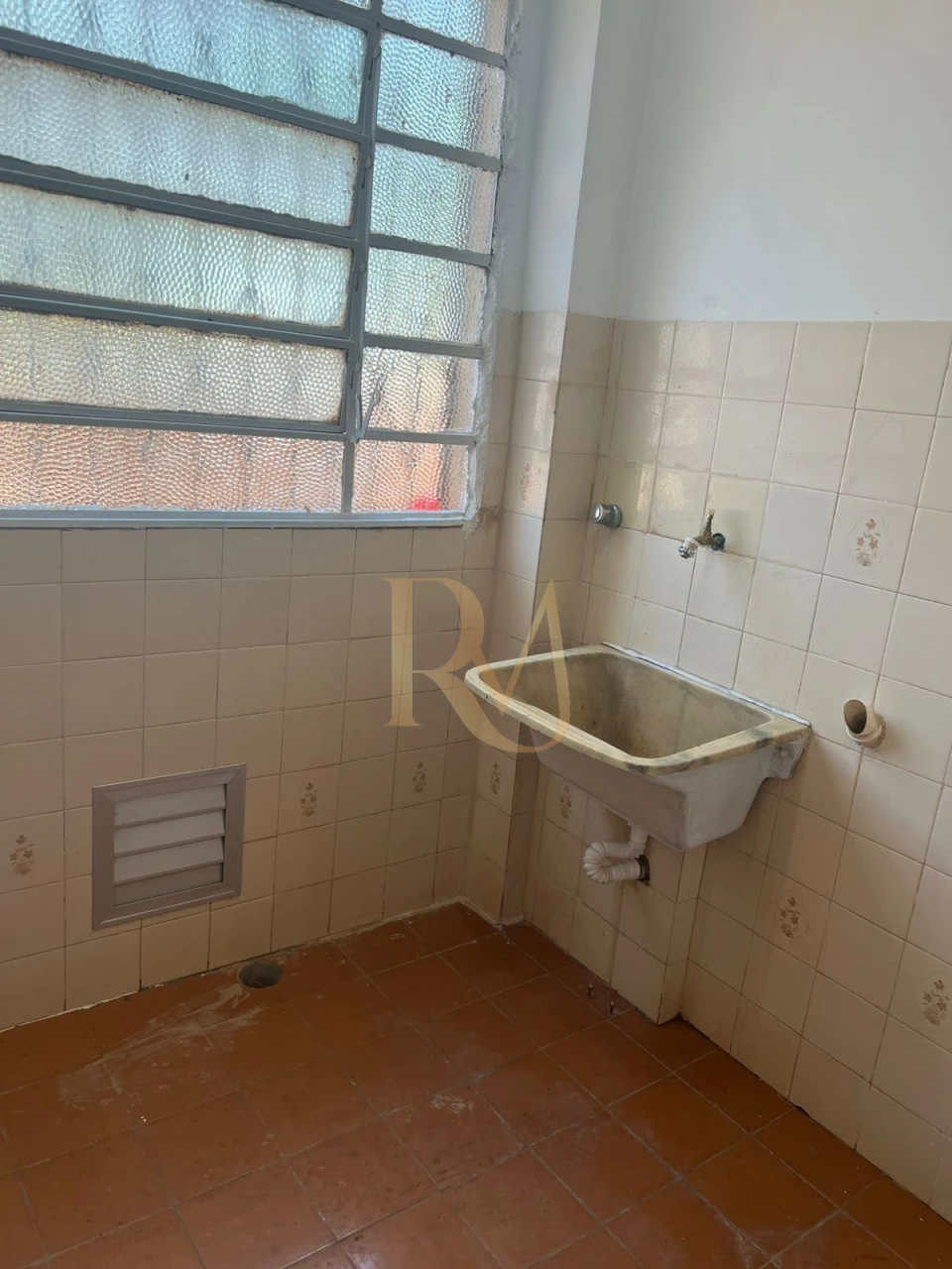Imagens do imóveis Apartamento Térreo Flamingos - Oportunidade