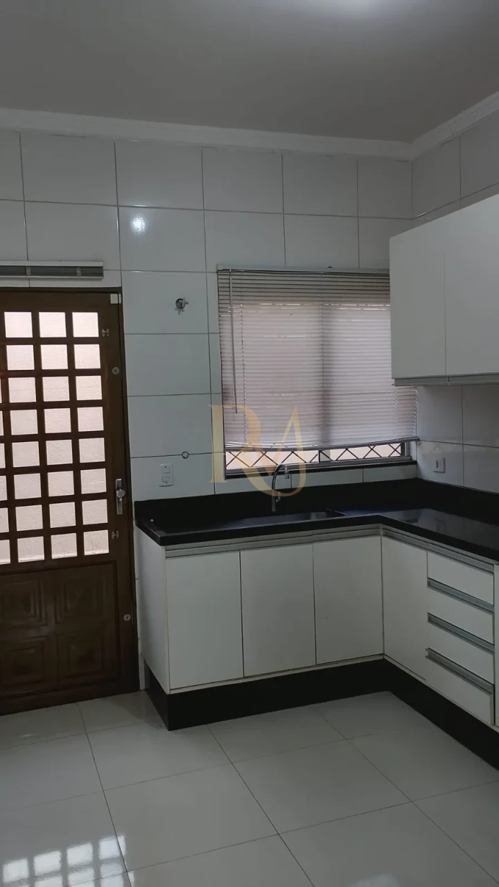 Imagens do imóveis IMOVEL A VENDA SANTO ANTONIO COM SUITE