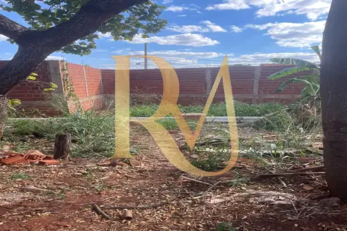 Imagens do imóveis OPORTUNIDADE TERRENO RUA SEM SAIDA - 359M2 EXCLUSIVO