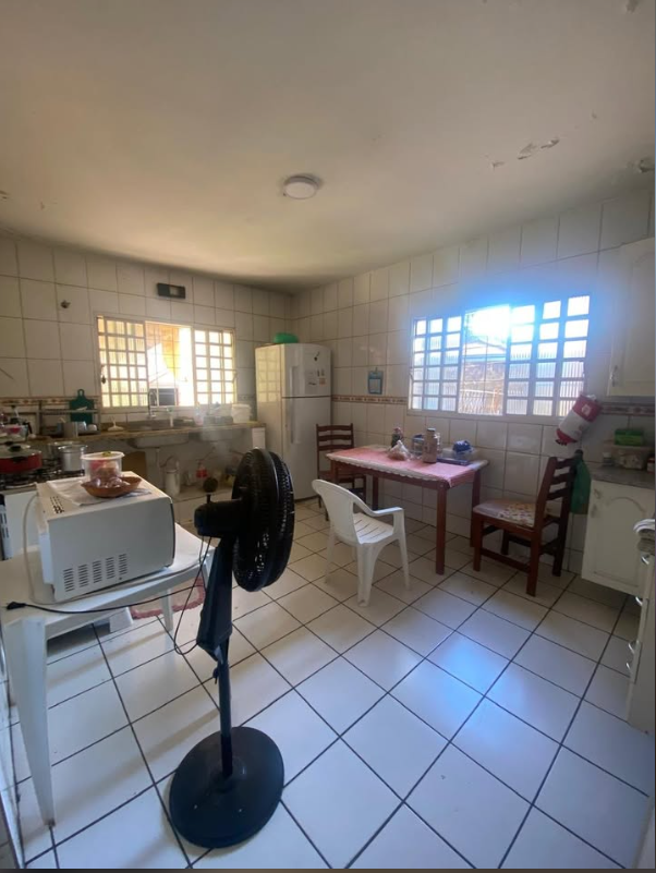 Imagens do imóveis Imóvel Completo com 3 Salas Comerciais + Residência!