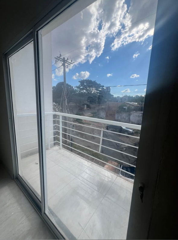 Imagens do imóveis Sobrado Impecável — Bairro Seminário