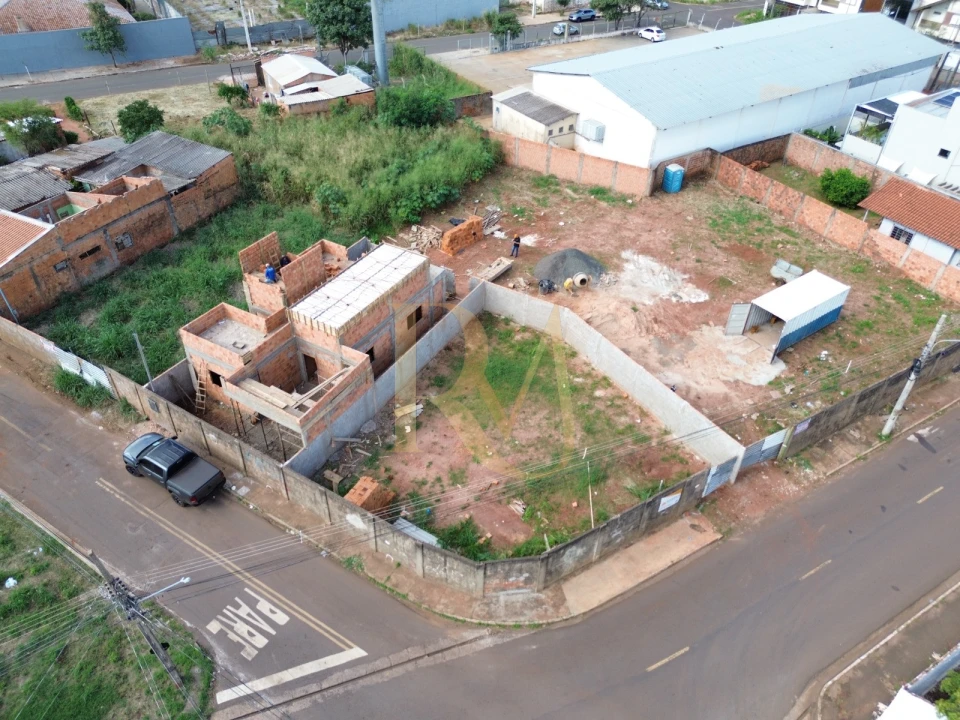 Imagens do imóveis TERRENO