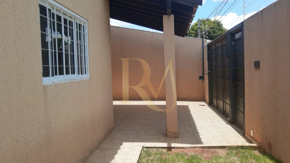 Imagens do imóveis Imovel a venda com 03 quartos regiao Oliveira