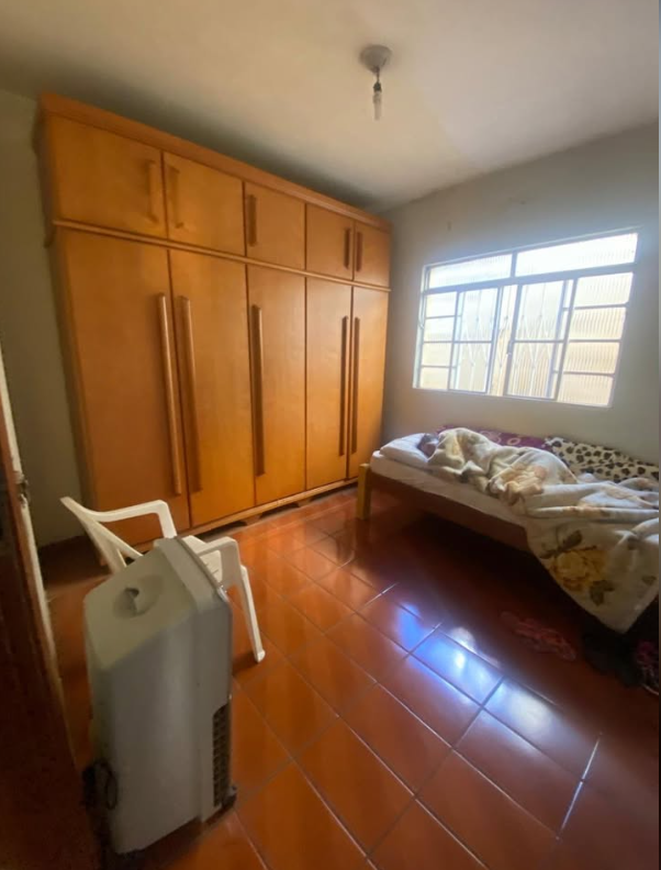 Imagens do imóveis Imóvel Completo com 3 Salas Comerciais + Residência!