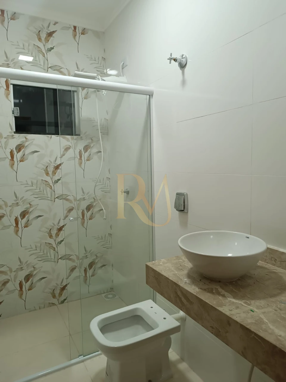 Imagens do imóveis imóvel com piscina - 03 quartos