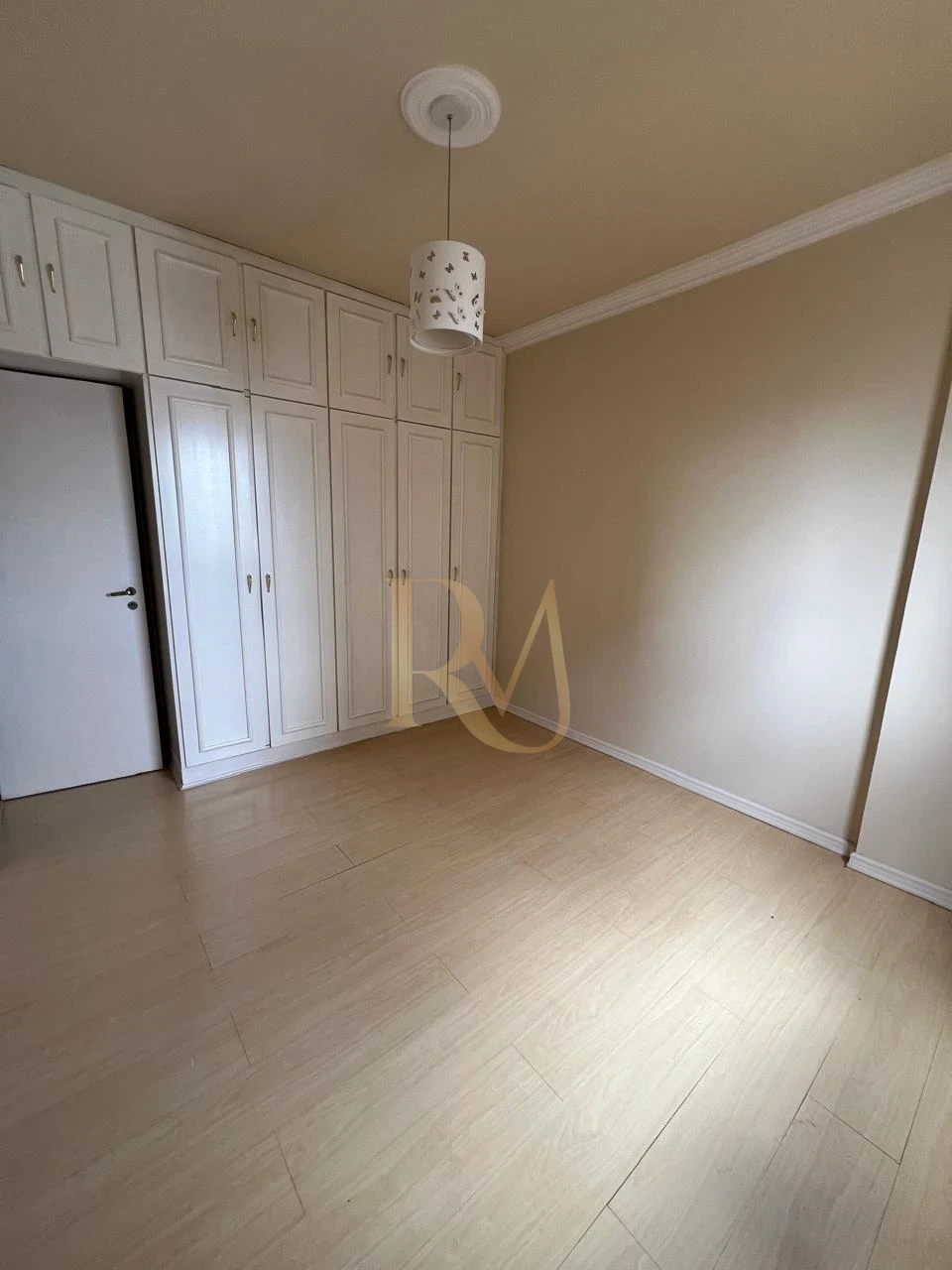 Imagens do imóveis OPORTUNIDADE APTO EDIFICIO DONA NETA