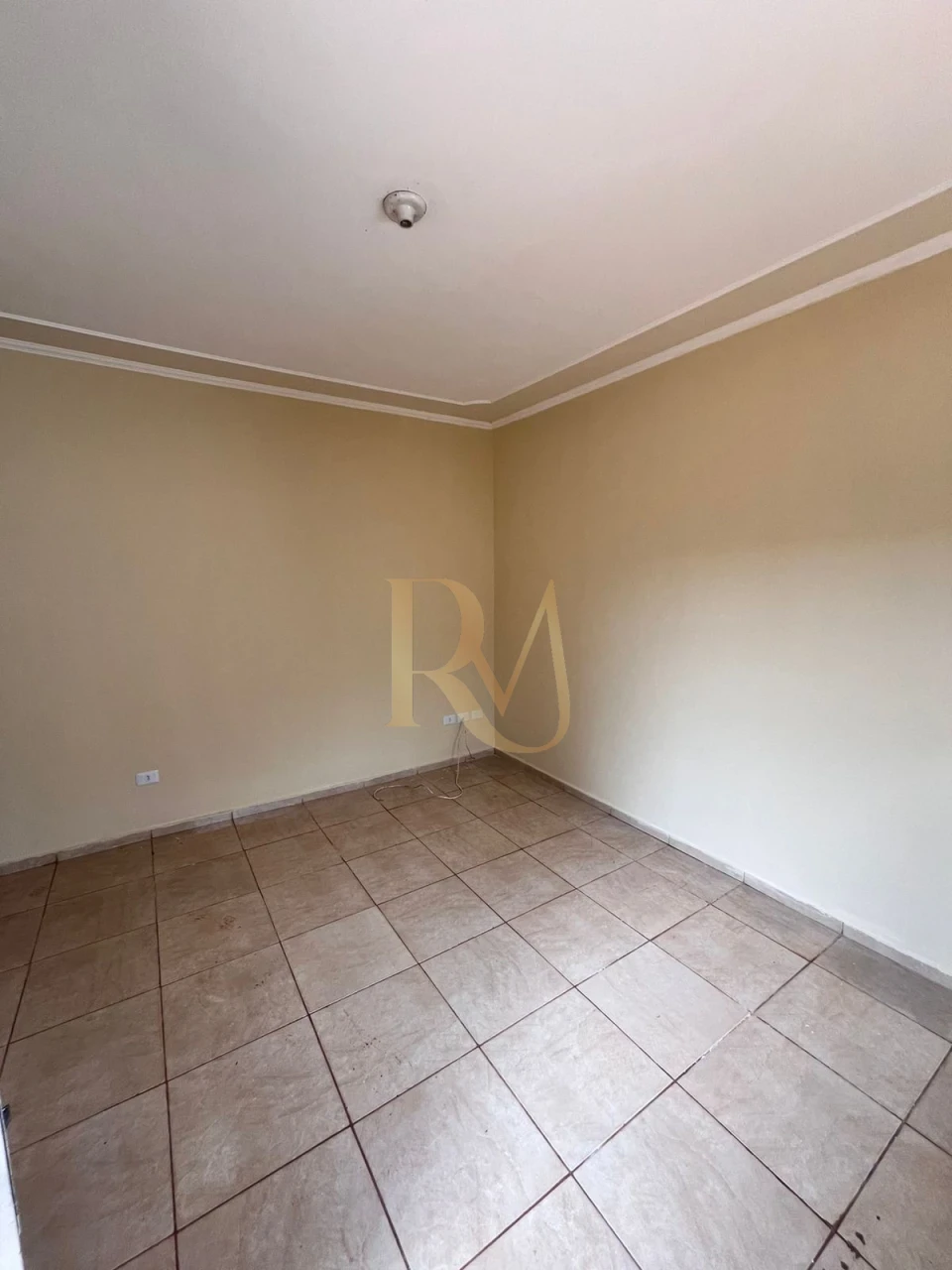 Imagens do imóveis CASA NO BAIRRO OLIVEIRA COM SUITE