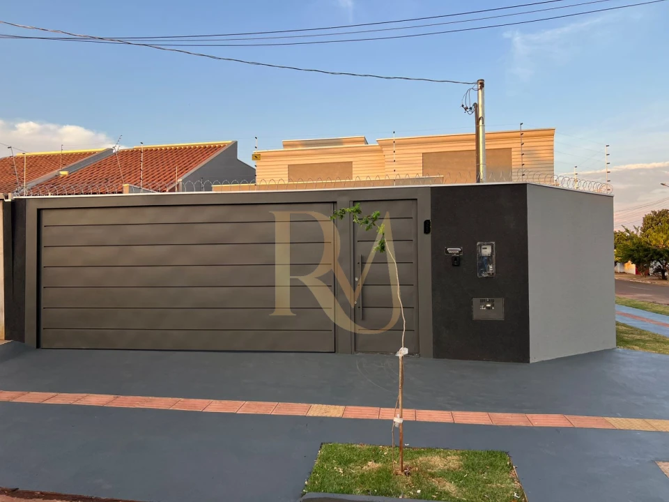 Imagens do imóveis Imóvel com Suíte, Área de Serviço Coberta e Garagem para 2 Veículos