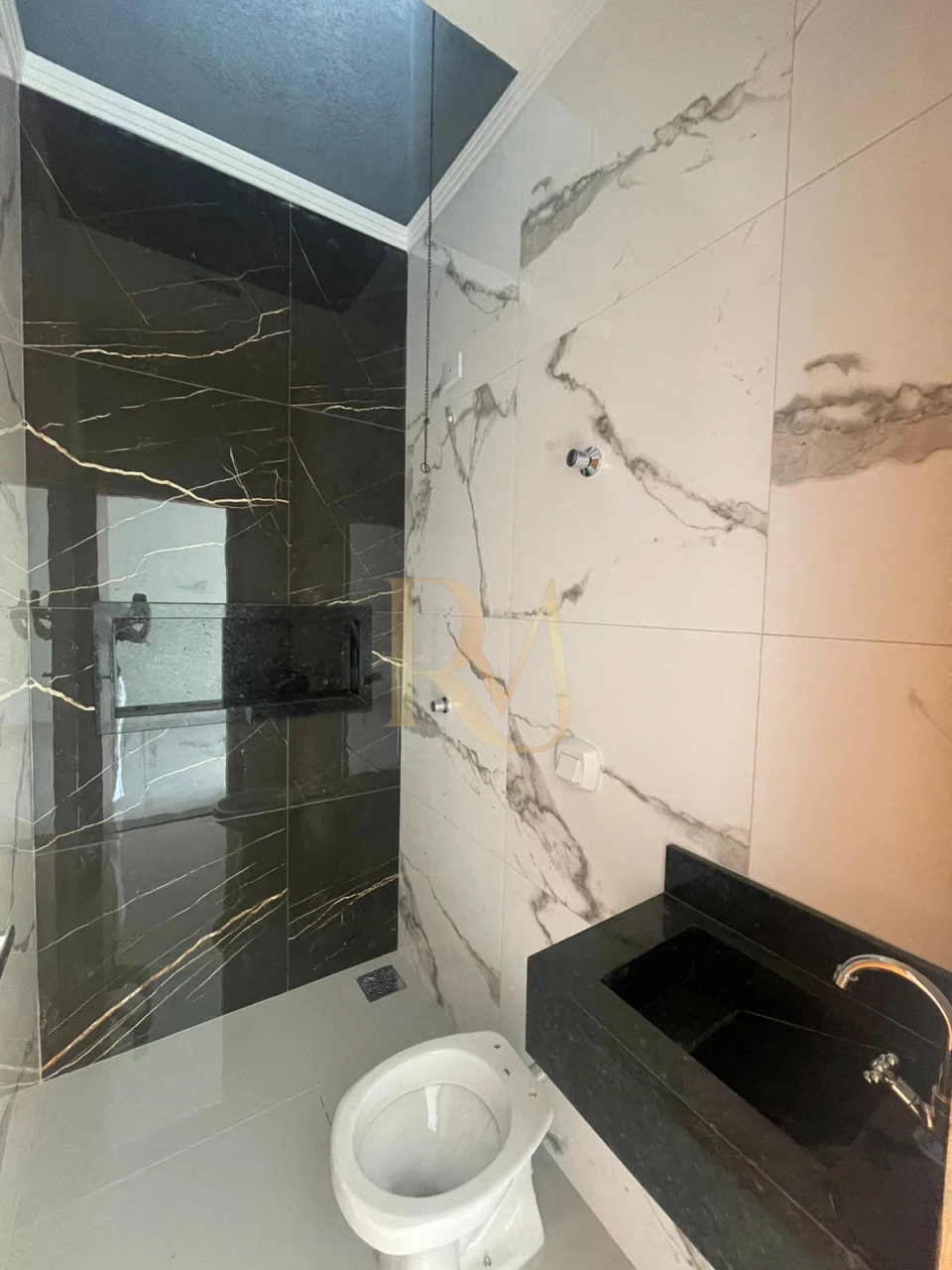 Imagens do imóveis casa a venda oliveira 2- 02 quartos sendo 01 suite