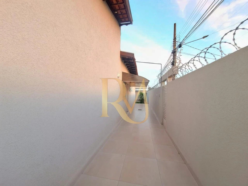 Imagens do imóveis Imóvel de esquina dupla aptidão- excelente localização