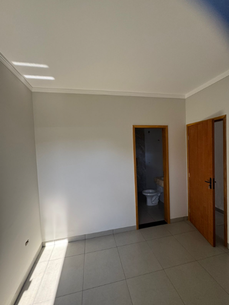 Imagens do imóveis Casa a venda com 2 suítes e espaço gourmet