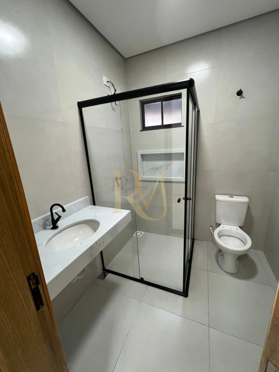 Imagens do imóveis Imóvel com piscina 2 quartos sendo 01 suíte
