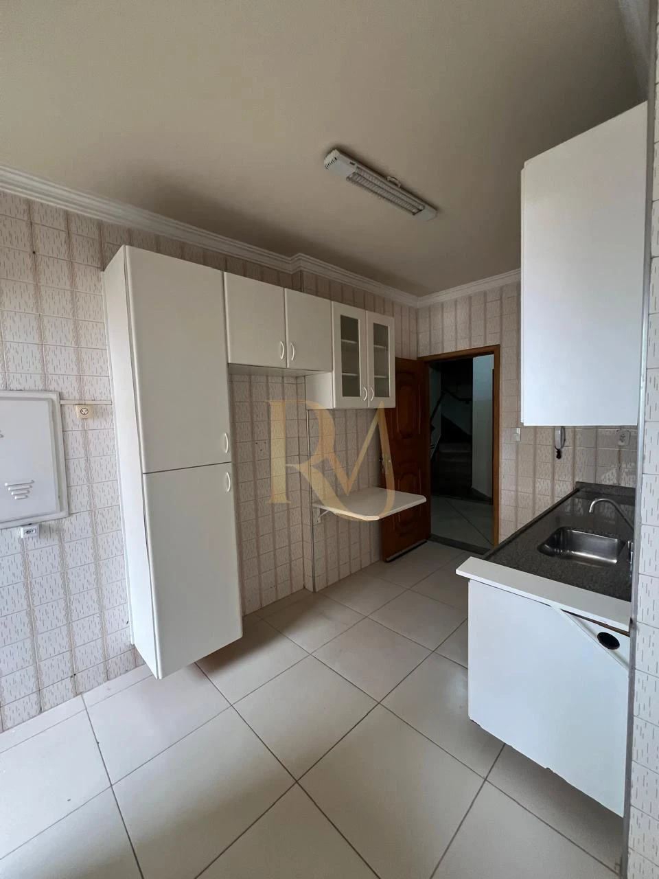 Imagens do imóveis OPORTUNIDADE APTO EDIFICIO DONA NETA