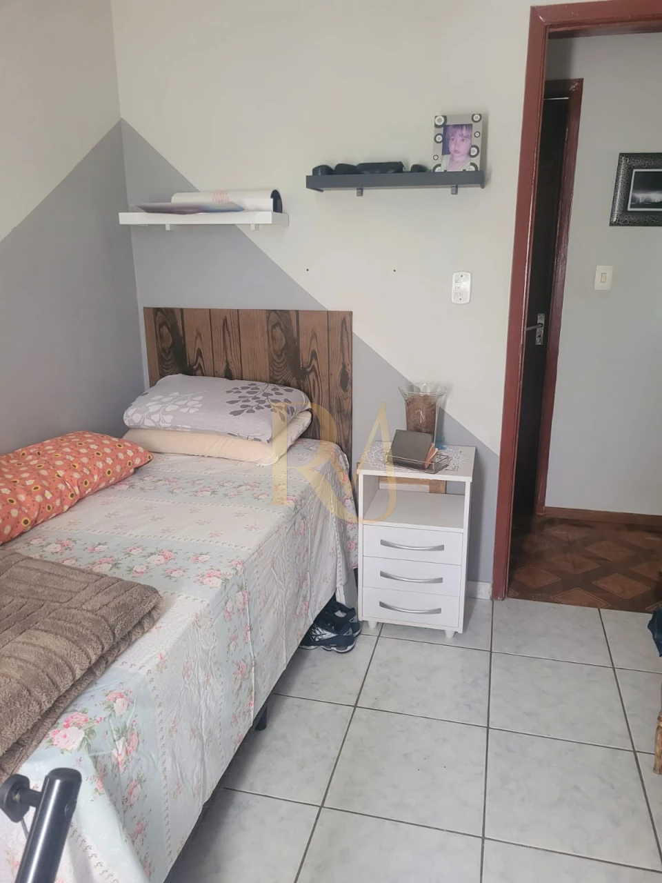 Imagens do imóveis Imóvel a venda com 02 quartos e sacada