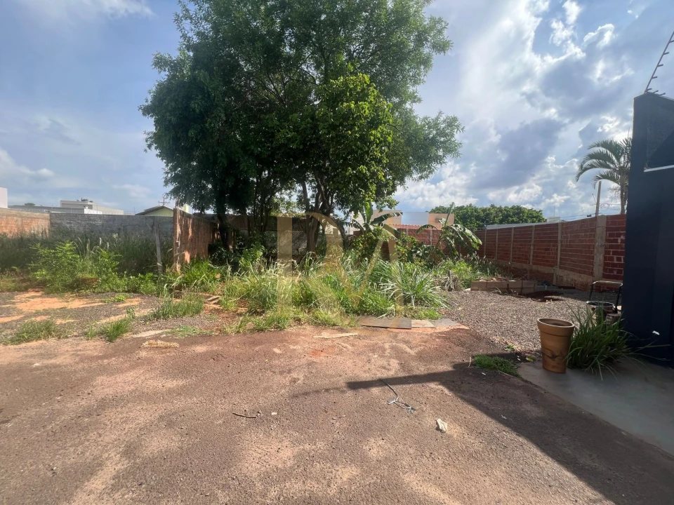 Imagens do imóveis OPORTUNIDADE TERRENO RUA SEM SAIDA - 359M2 EXCLUSIVO