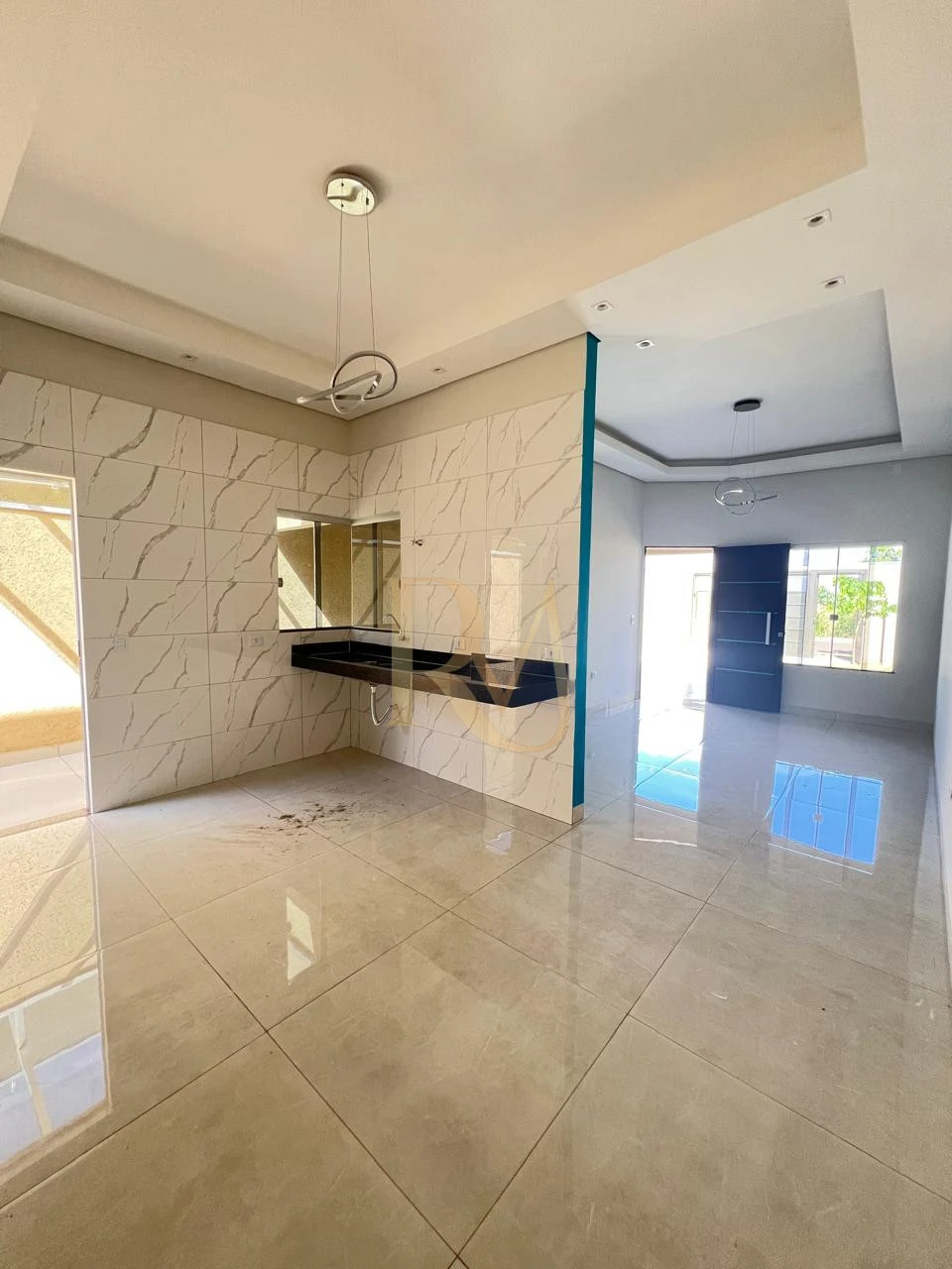 Imagens do imóveis CASA MODERNA COM AREA GOURMET NO FIGUEIRAS DO PARQUE