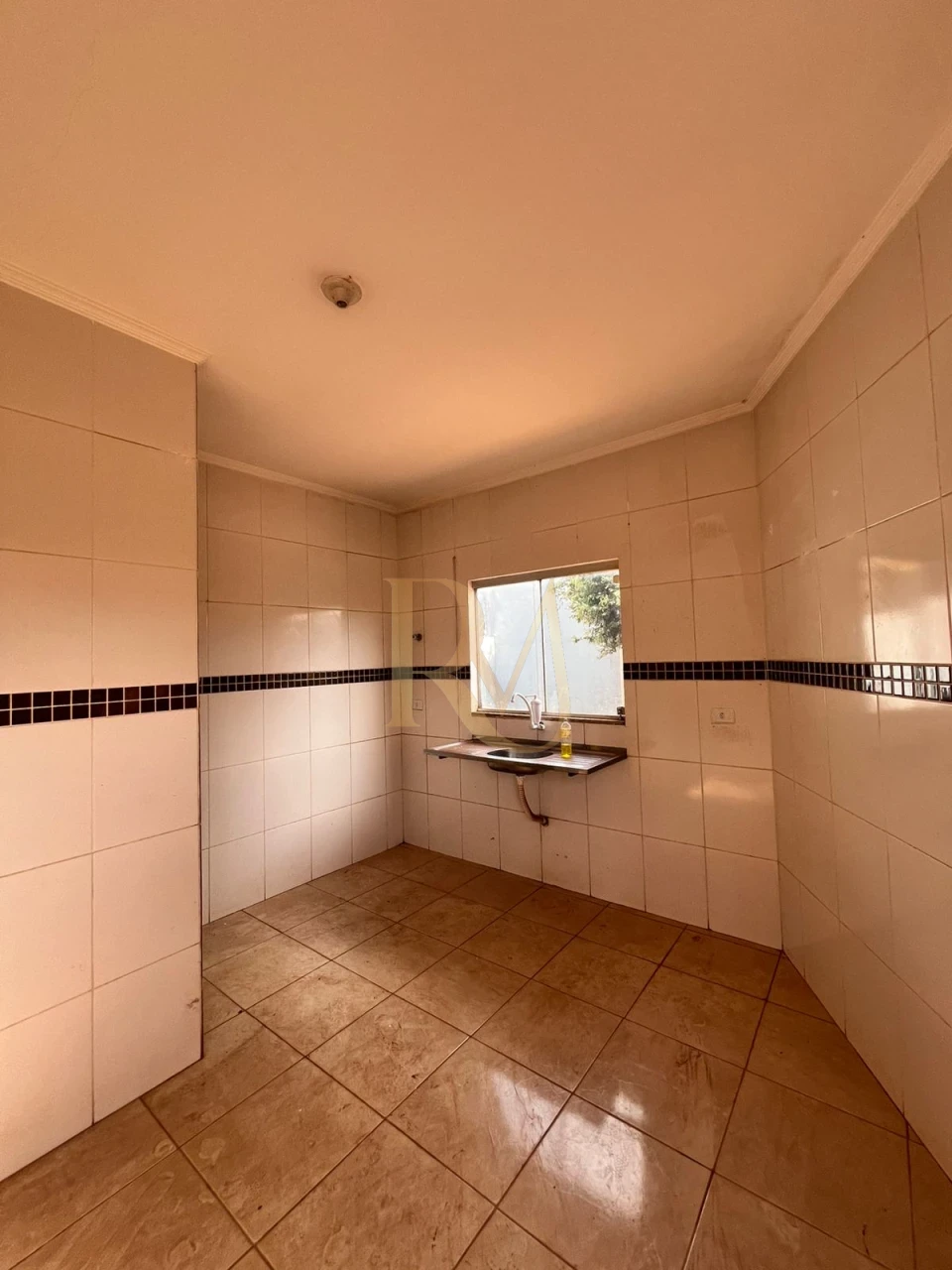 Imagens do imóveis CASA NO BAIRRO OLIVEIRA COM SUITE