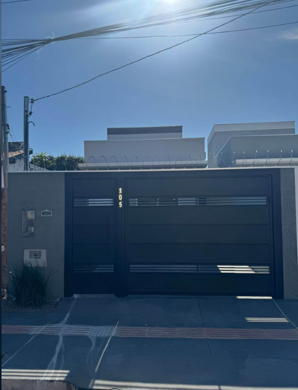 Imagens do imóveis Casa a venda com 2 suítes e espaço gourmet