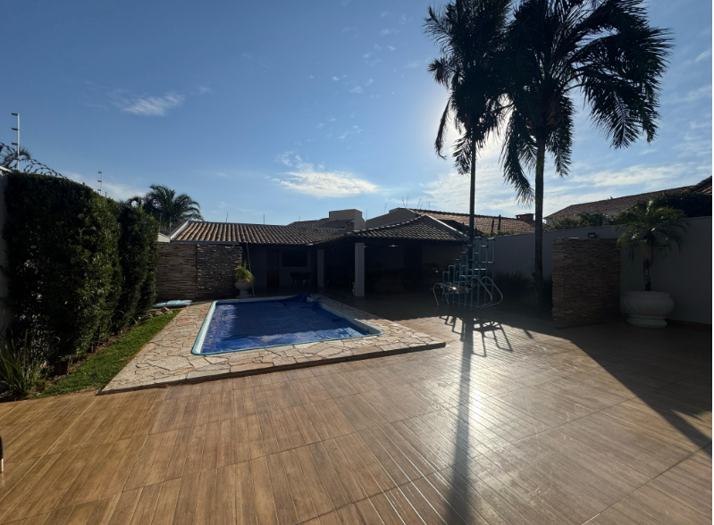 Imagens do imóveis Imóvel Térreo com Piscina Aquecida, Área Gourmet e 4 Dormitórios!