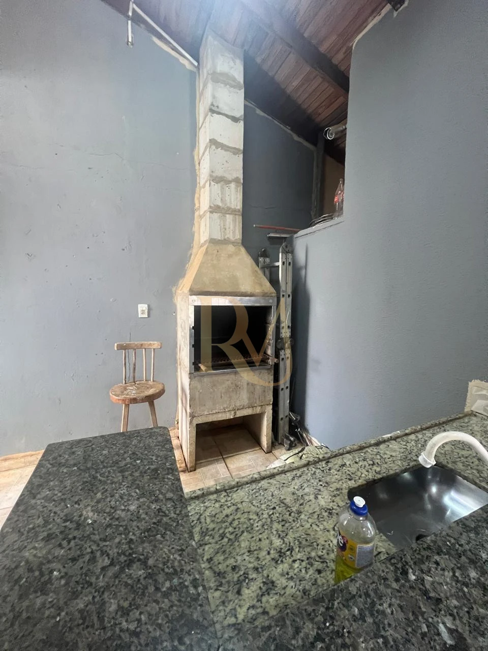 Imagens do imóveis IMOVEL A VENDA COM 03 QUARTOS E EDICULA NOS FUNDOS