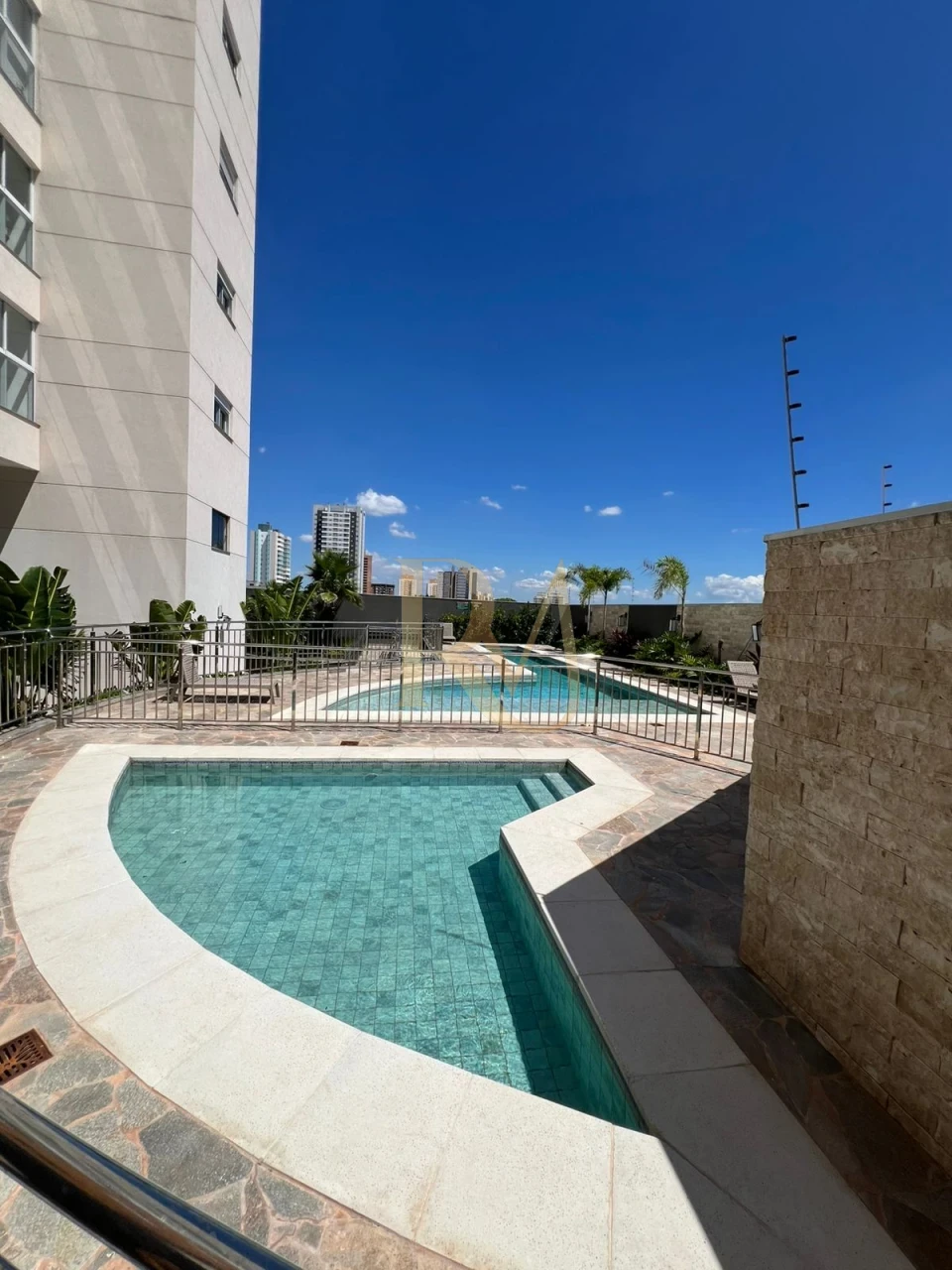 Imagens do imóveis Apartamento amplo venda ou locação novo .