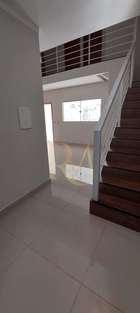 Imagens do imóveis Sobrado Impecável — Bairro Seminário