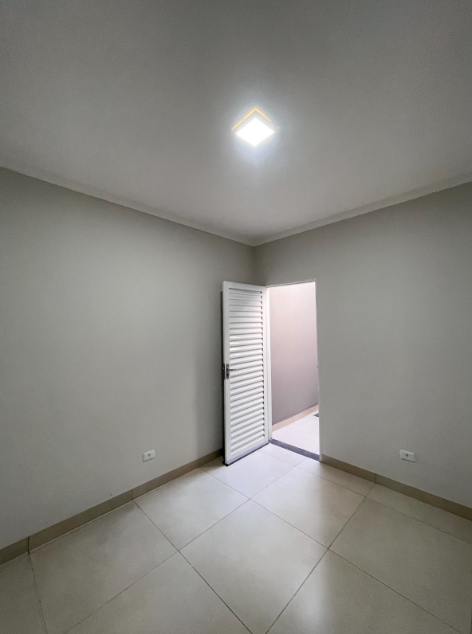 Imagens do imóveis Imóvel reformado e amplo, pronto para ser seu lar.