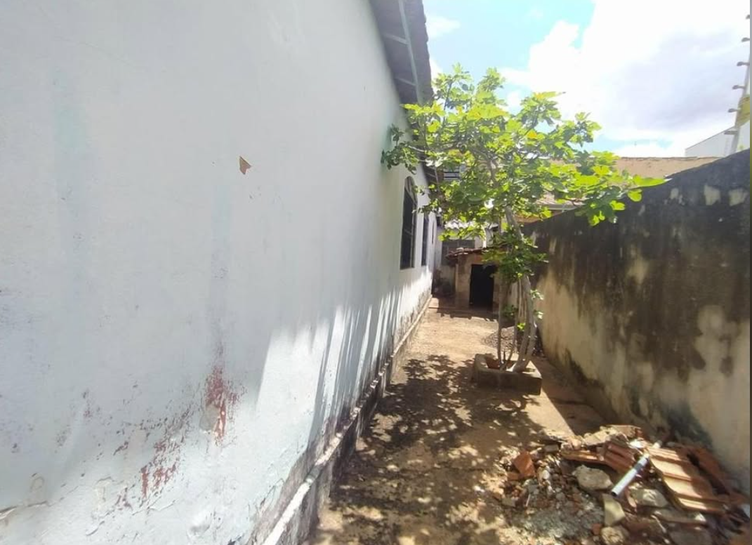 Imagens do imóveis Varandas, Pomar e Quintal Espaçoso – Tudo em um Só Imóvel!
