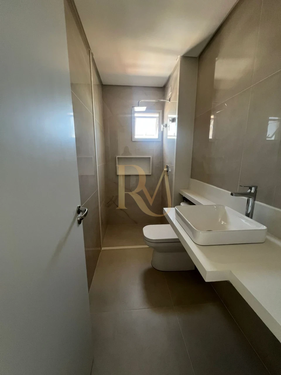 Imagens do imóveis Apartamento amplo venda ou locação novo .