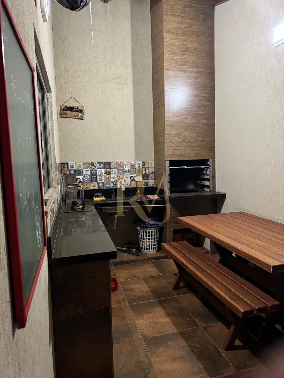 Imagens do imóveis CASA TERREA EXCELENTE LOCALIZACAO 3 QUARTOS