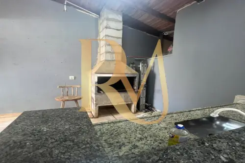 Imagens do imóveis IMOVEL A VENDA COM 03 QUARTOS E EDICULA NOS FUNDOS