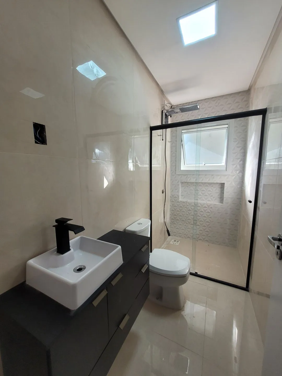 Imagens do imóveis CASA 2 DORMITÓRIOS BAIRRO BOQUEIRÃO