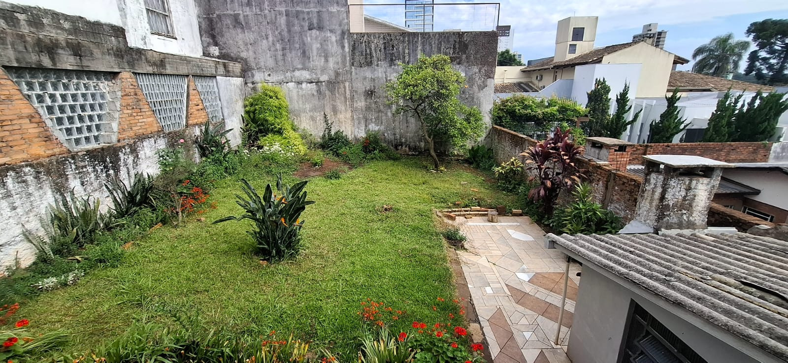 Imagens do imóveis CASA 6 DORMITÓRIOS BAIRRO VERGUEIRO