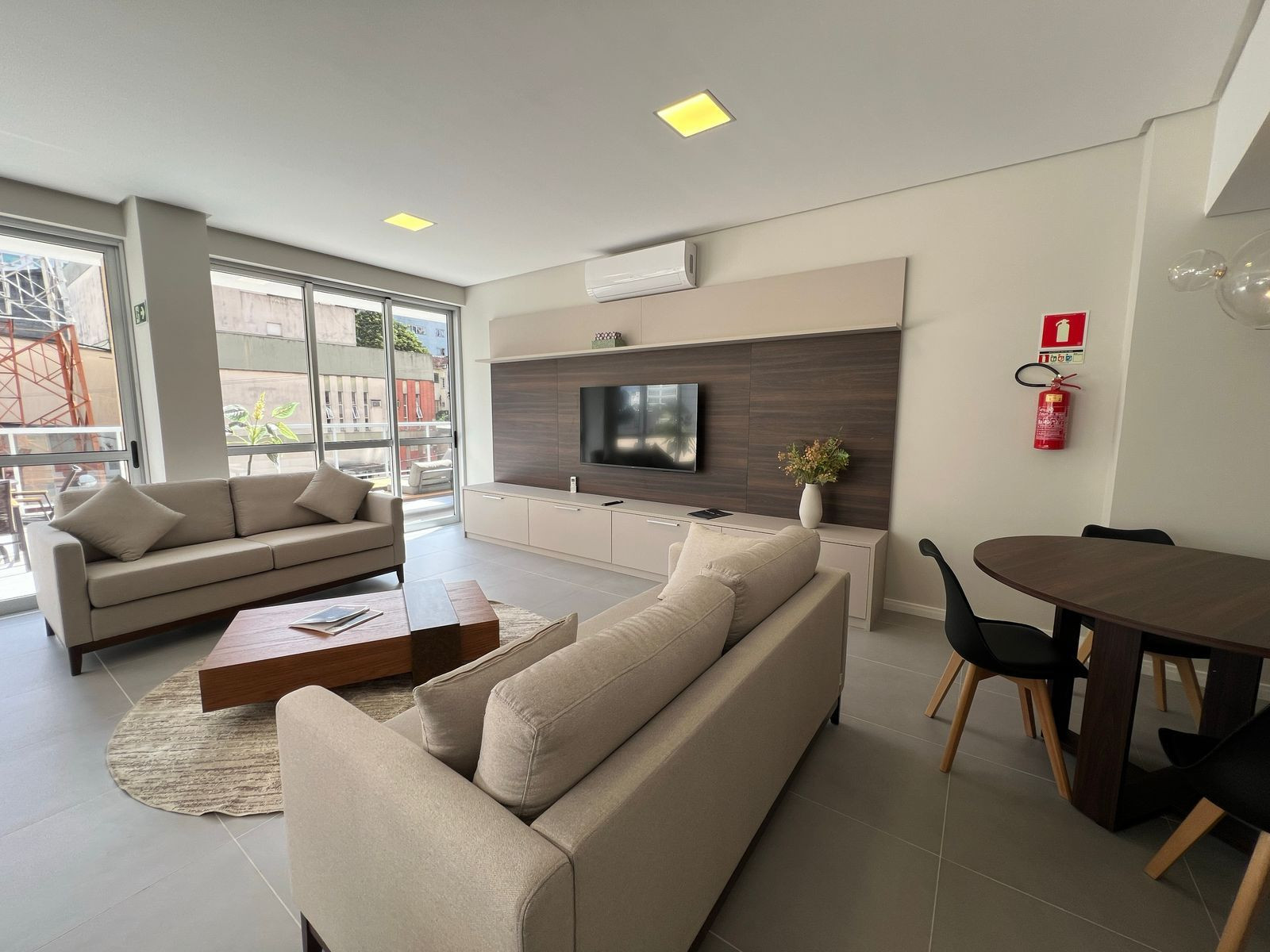 Imagens do imóveis APARTAMENTO 2 DORMITORIOS CENTRO RES STORIES