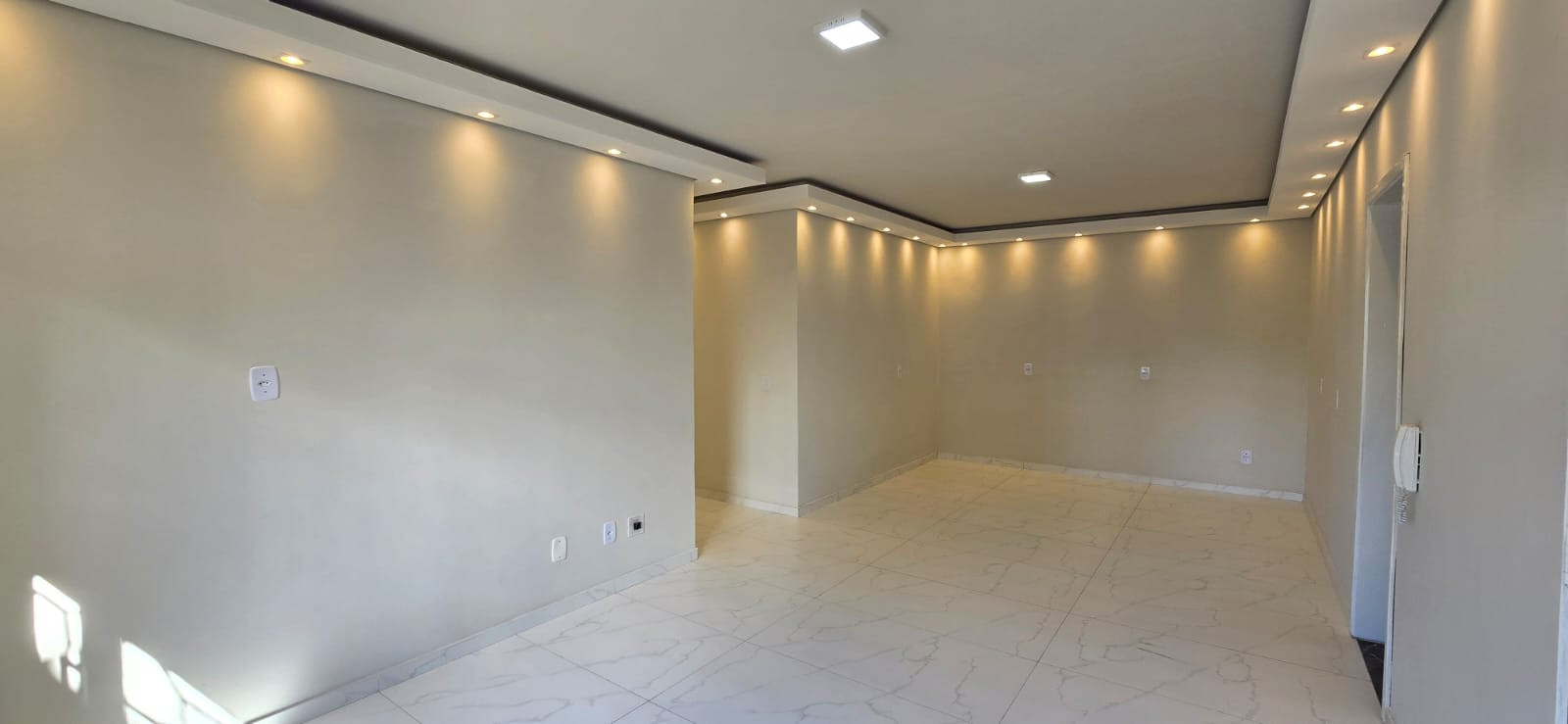 Imagens do imóveis ALUGUEL APARTAMENTO 4 DORMITÓRIOS CENTRO