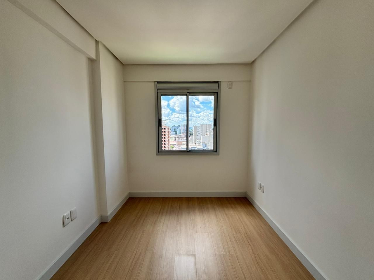 Imagens do imóveis APARTAMENTO 2 DORMITORIOS CENTRO RES STORIES