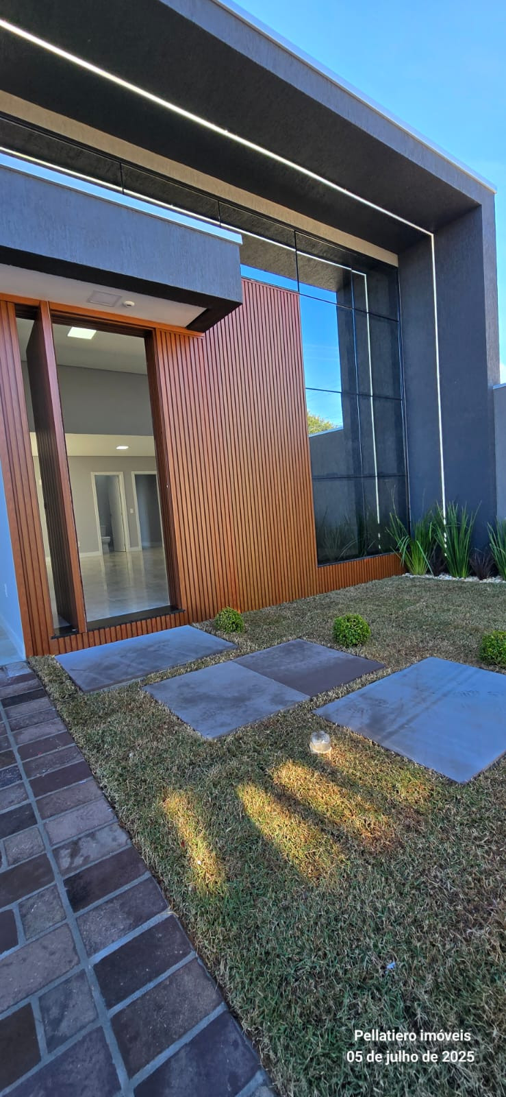 Imagens do imóveis Casa Á Venda Casa 3 Dormitórios Com Piscina Passo Fundo